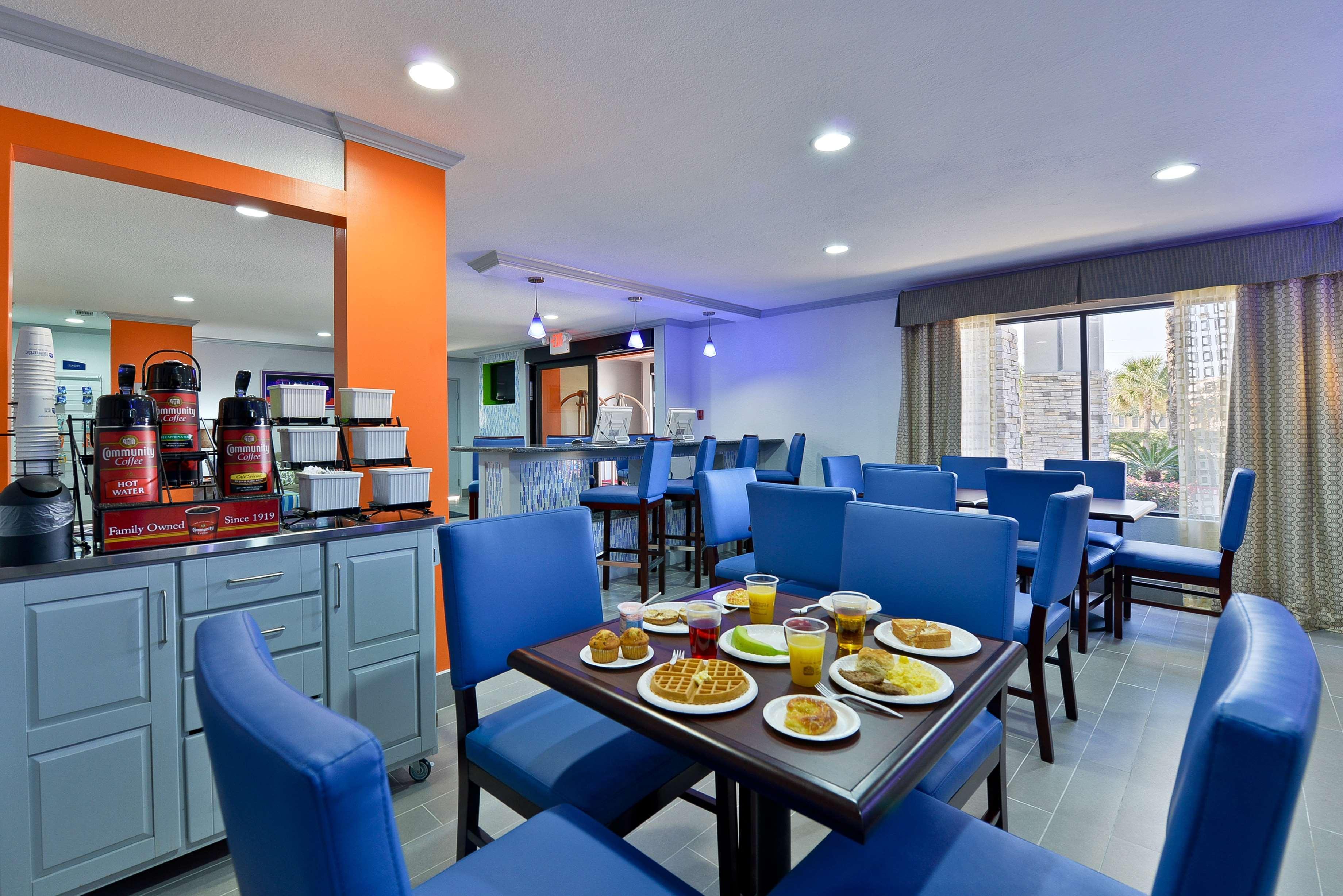 เบสท์ เวสเทิร์น พลัส ออเรนจ์ เคาน์ตี้ Hotel Vidor ภายนอก รูปภาพ